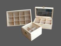 Cajas de Madera con Vidrio y Divisiones