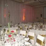Bodas con flores por ambientador de casamietos.