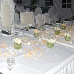 Decoracion de salones con flores y decoracion de iglesias con arreglos florales.
