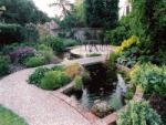 Mantenimiento de parques para country diseño de jardines con plantas y flores.