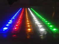 Venta de carteles y letreros luminosos para publicidad.