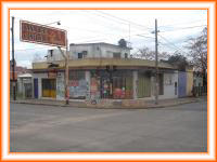 Fondos de comercio de panaderia supermercado cabinas telefonicas.